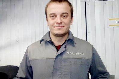 Акинин Илья автомеханик в санрено