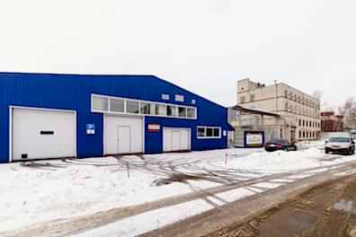 Вход в автосервис на ул Переходникова