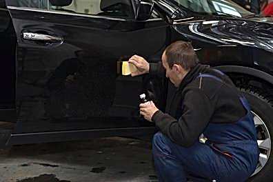Завершающий этап устранения вмятин авто