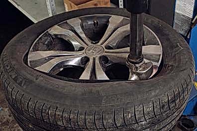 Легковой шиномонтаж в САНРЕНО