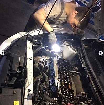 замена выпускного коллектора авто в санрено