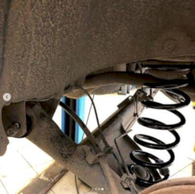 Замена пружины у передней подвески