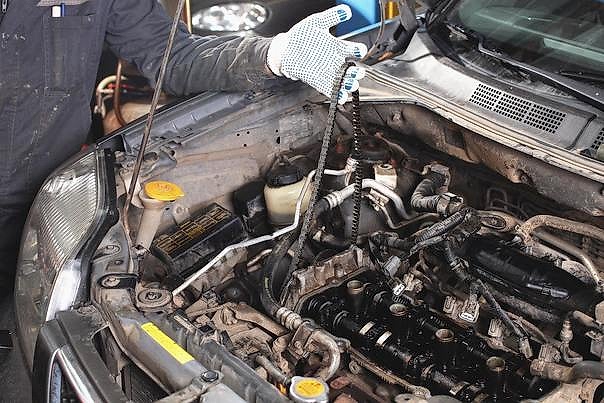 Проверка ременных агрегатов привода на генераторе