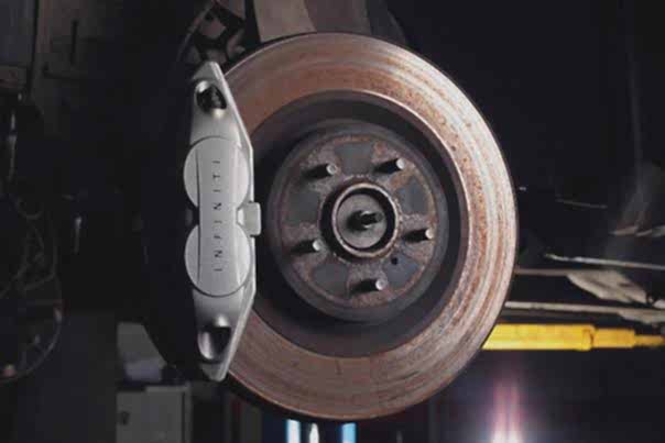 Проверка дисков и колодок авто