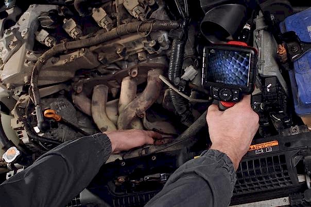 Диагност работает с машиной клиента по услуге