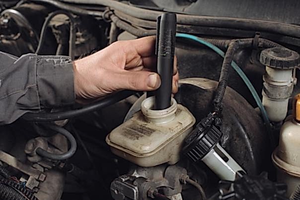 Меняем жидкость