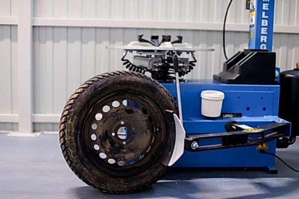 Новое оборудование для работы с покрышками