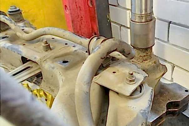 передний подрамник