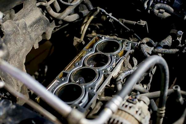 головки блока цилиндров автомобиля