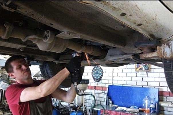 снятие детали при начале ремонта