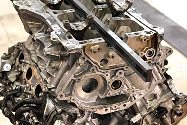 процесс замены коробки