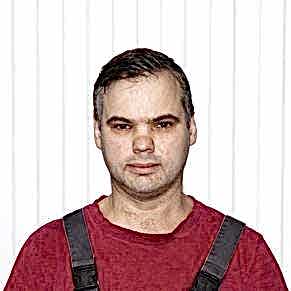 Таскаев Игорь Владимирович-автомеханик