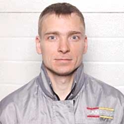 Кочнев Сергей Автомеханик